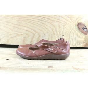 Clarks Shoes Womens Sz 8.5 M Brown Leather Mary Jane Strap Flats White Stitching